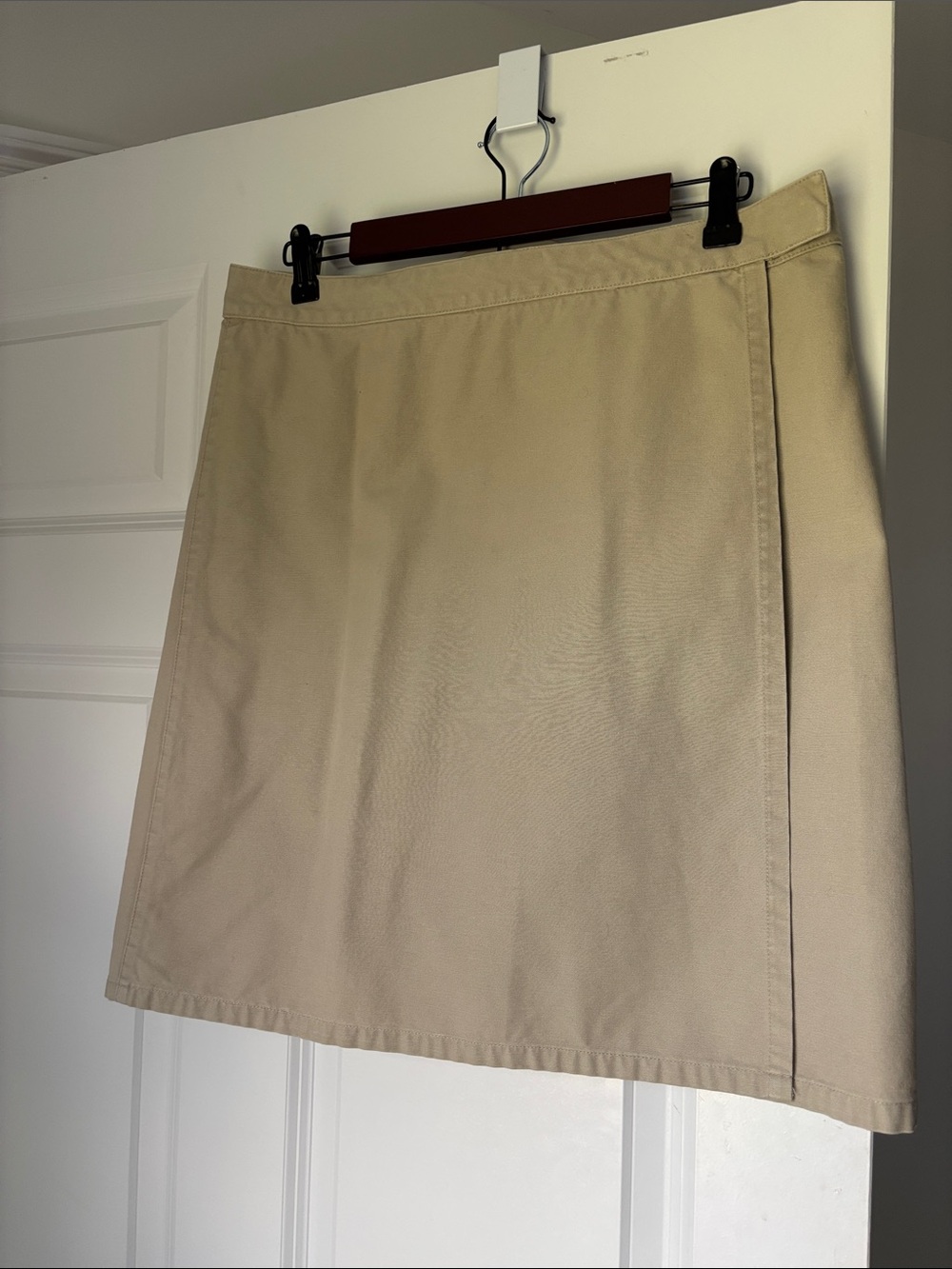 GAP Factory Beige Mini Skirt